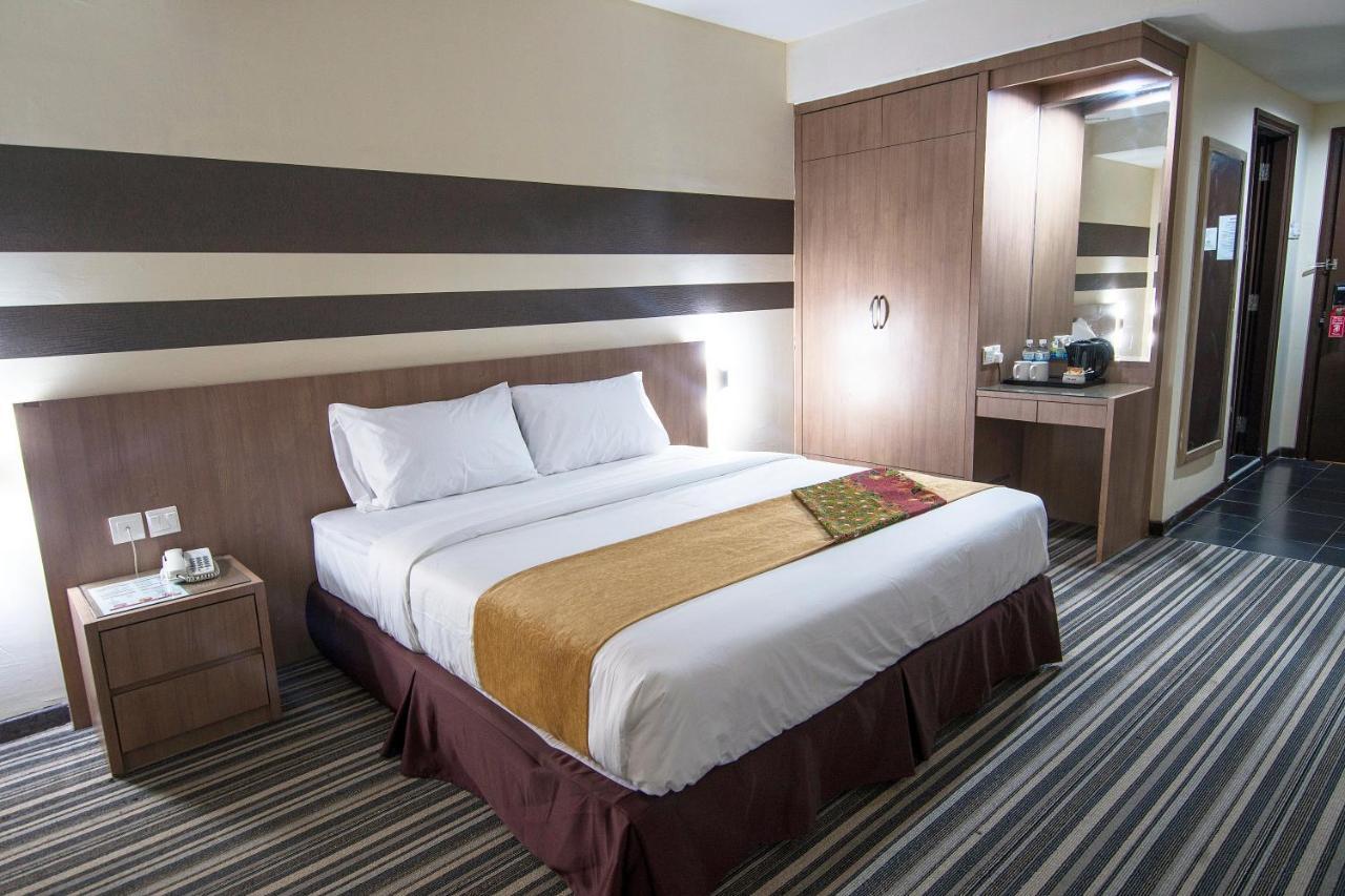 Grand Sentosa Hotel Johor Bahru Ngoại thất bức ảnh